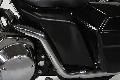 Contour Side Cover Set flows into saddlebags fits Harley Baggers 1997-2008